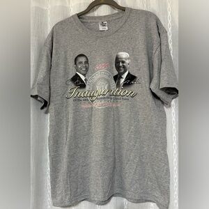 Gildan, heavy cotton t-shirt. Obama/Biden 2009 inauguration. Gray Sz L